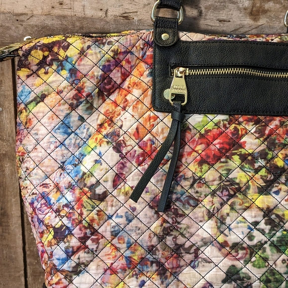 NWOT Quilted Steve Madden bag - Picture 2 of 4